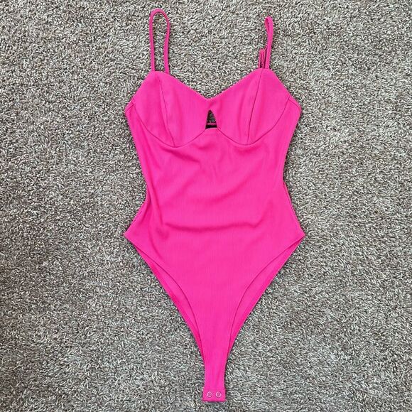 Forever 21 Ribbed Cutout Bodysuit - Picture 1 of 11